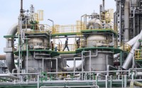 Light/ Heavy Petroleum, Light Crude Oil